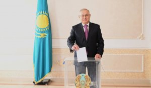 «Мен еліміздің өсіп-өркендеуі үшін дауыс бердім»: Жетісу облысының әкімі Бейбіт Исабаев референдумға қатысты