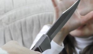 Атырауда 62 жастағы ер адам әйелін пышақтап өлтірді