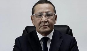 БҚО-да кәмелетке толмаған қызды зорлады деп айыпталған шенеунік көз жұмды