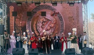 “Ән қанатындағы Наурыз”: Алматыда дәстүрлі әншілер өнер көрсетті