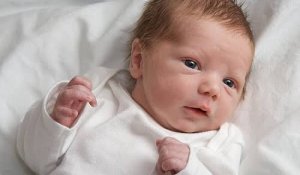 Қазақстанда бала туу көрсеткіші төмендеп жатыр: Сарапшылар дабыл қағуда