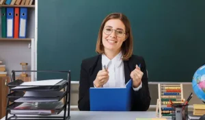 Инфляция жалақыны «жұтып» қойды: мұғалімдердің айлығы азайып барады