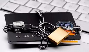 Салық берешегі жоқ азаматтардың шоты неге бұғатталды: МКК түсіндірді