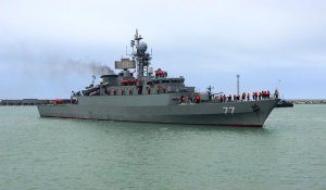 Таяу Шығыста жағдай ушығып барады: АҚШ Иранның жүк кемесін қолға түсірді