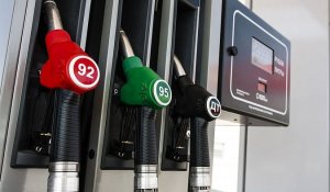 Ең арзан бензин қай қалада: мегаполистерде айтарлықтай айырмашылық байқалады