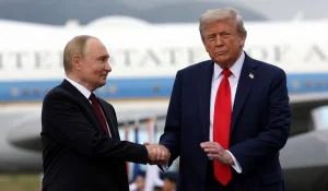 Путин мен Трамп телефон арқылы сөйлесті: Кремль келіссөздің егжей-тегжейін жариялады