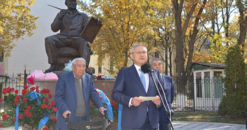 Жетісу облысында Әбілхан Қастеевтің ескерткіші ашылды