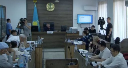 «Сақалдымен шатастырып, Шерзатты ұрып жібердім»: Белқожаев сотта не айтты