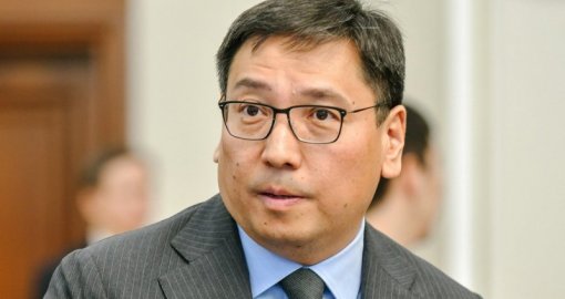 Досаев кетеді: Алматыны енді кім басқарады