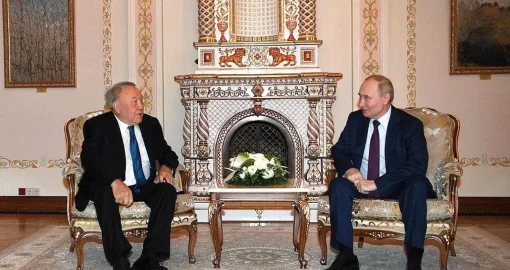 Назарбаев Путинмен жолығу үшін Кремльге барды