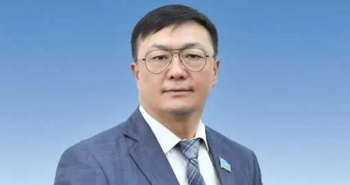 Назарбаев Университеті мен Ұлытау облысына бөлінетін ақша бірдей: мәселе Мәжілісте дау туғызды