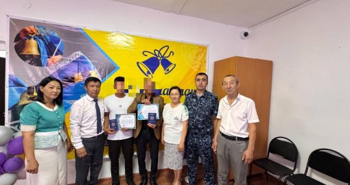 Қызылордада 48 жастағы азамат мектеп бітіріп, аттестат алды