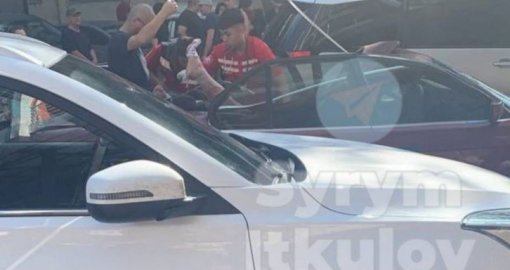 Астанада элиталық тұрғын үй кешенінде ер адам әйелін өлтіріп, өзі 25-қабаттан секіріп кеткен