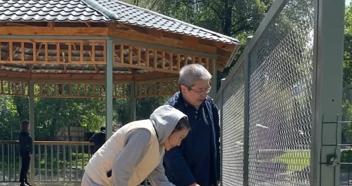 «Енді қайтып келмейді». Баян Алагөзованың қызы отбасындағы қайғылы жағдайды айтты