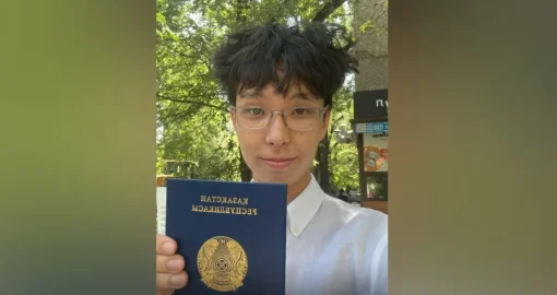 Мұғалімді балағаттап Назарбаев мектебінен шығарылған оқушыға аттестат берді
