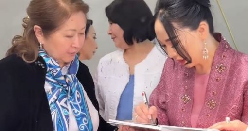 Қарақат Әбілдинаның жаңа кітабы жарық көрді