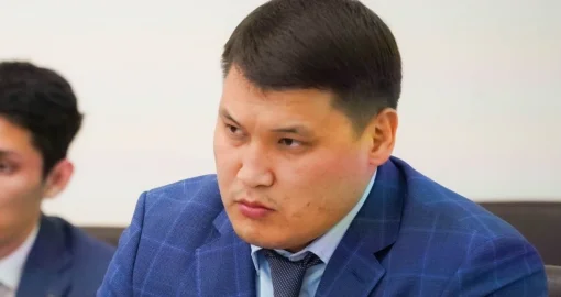 Берденов әр жиналыста "сендерге тексеріс жібереміз" дейтін – әкімнің көмекшісі куә ретінде жауап берді