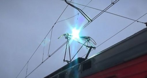 Фотоға түсемін деп, токқа түсті: ойын баласының денесінің 80 пайызы күйіп қалды