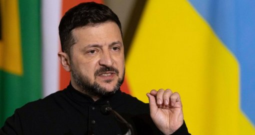 Зеленский президенттік қызметтен қашан кететінін мәлімдеді