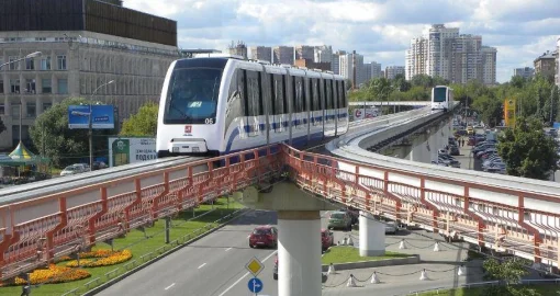 Әкім Астанада LRT пойыздарын сынақтан өткізу күнін атады