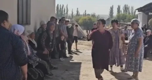Түркістан облысында 15 жастағы қыз 71 жастағы туысынан жүкті болып қалған