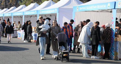 Балғын өнімдер мен қолжетімді баға: Алматыда апта сайынғы фермерлік жәрмеңкелер өтіп жатыр