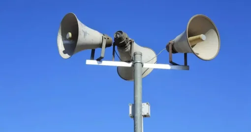 Алматыда жер сілкінісі кезінде дабыл жүйесі істемей қалғаны үшін шенеуніктер сотталды