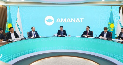 «AMANAT» партиясы азаматтарға табысын арттыруды және қарызсыз өмір сүруді үйретіп жатыр
