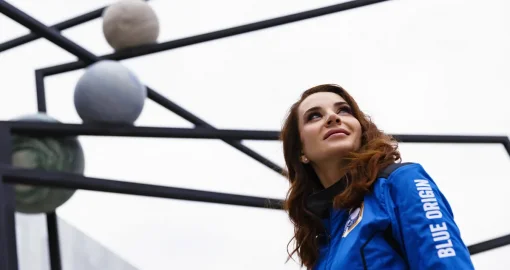 "Ғарышқа ұшу үшін үш жыл хат жаздым": Қазақстандық Данна Қарағұсова Blue Origin экипажына қалай қабылданды