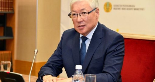 Белгілі саясаткер Берік Әбдіғалиұлы аудан әкімдерін сайлау әлі ерте деп есептейді