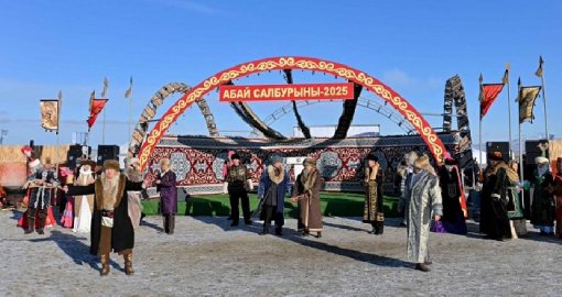 «Абай салбурыны – 2025»: ұлттық өнерді ұлықтаған құсбегілер турнирі тартысты өтті