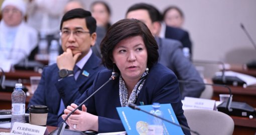 Оқу-ағарту министрі мектеп директорларын 2+2 жүйесімен тағайындауды ұсынды