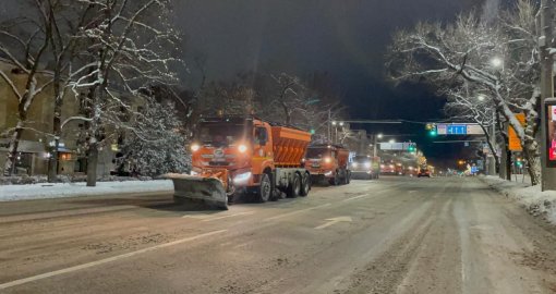 Алматы көшелерінен 11 мың текше метрден астам қар шығарылды