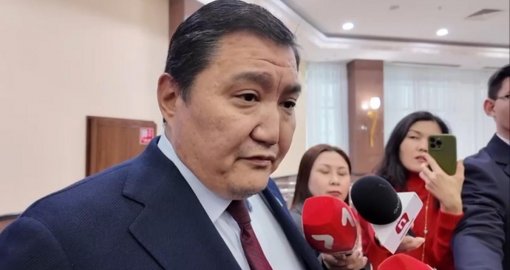 «Ұрлық тоқтаған жоқ»: депутат МӘМС қаржысын бақылауды күшейтуді талап етті