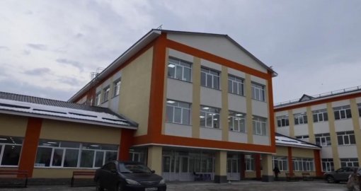 Қаскелеңдегі қайғылы оқиға: сабақта көз жұмған оқушының жанында әжесі болған