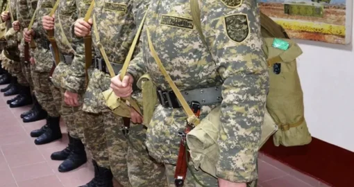 Тағы да сарбаз өлімі: Өскеменде әскери қызметші өзіне оқ атып қайтыс болды