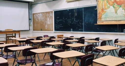 Білім саласындағы былық: жекеменшік мектептер монша мен қоймаларда ашылған