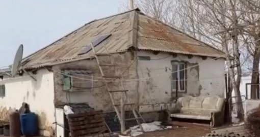 «Көмір дымқыл болған»: Сарыбастаудағы қыстауда бір отбасының түгел қырылып қалуының мән-жайы айтылды