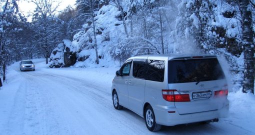 Alphard пен басқа да оң жақ рөлді көліктерге қалааралық тасымал жасауға тыйым салынуы мүмкін