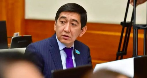 «Нәтиже бермейді»: Ринат Зайыт Алтынбек Сәрсенбайұлының өліміне қатысты қылмыстық істі қайта тергеуге қарсы шықты