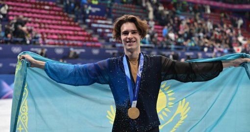 Тарихи жеңіс! Мәнерлеп сырғанаушы Михаил Шайдоров Олимпиада ойындарында алтын медаль жеңіп алды