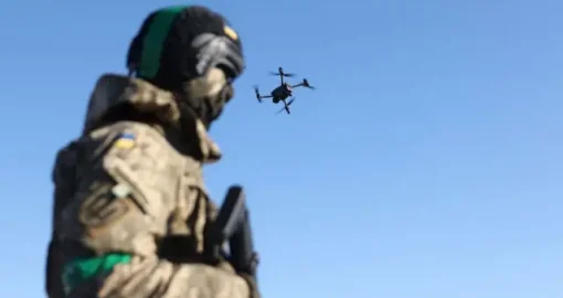 Украина дрондармен күресу үшін 200-ден астам әскери сарапшысын Таяу Шығысқа аттандырды