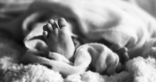 Атырау облысында 6 айлық сәби ауруханаға жетпей көз жұмды