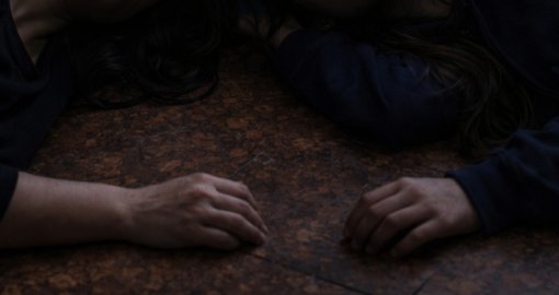 Қарағандыда 38 жастағы анасы мен кәмелетке толмаған қызының мәйіті табылды