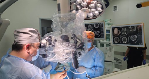 Алматылық нейрохирургтер 6 жасар баланың өмірін сақтап қалды