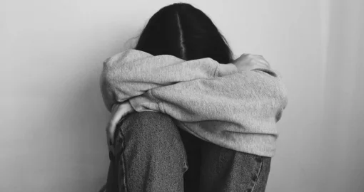 Жан дүниедегі арпалыс: өзіне қол салу жайлы ойлардың табиғаты