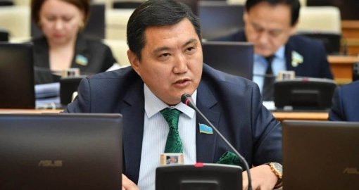 Бақытжан Базарбек журналист Ботагөз Омарова ісі бойынша кепіл болғанын айтты