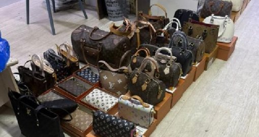 Алматыда Louis Vuitton және Nesquik контрафактісі тәркіленді