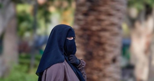 «Бетін тұмшалағандар жазаланады»: вице-министр заң бойынша қанша айыппұл салынатынын айтты