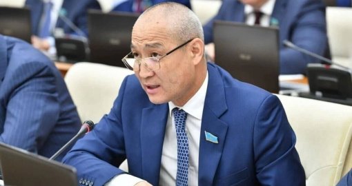 «Бір жылда Ұлттық қордың ақшасын жоқ қылып жібердік»: 278 млрд доллар қайда кетті?